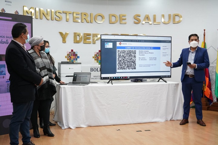 Ministerio de Salud y Deportes de Bolivia - GOBIERNO PRESENTA NUEVO CARNET  DE VACUNACIÓN Y APLICACIÓN QUE PERMITE SU VERIFICACIÓN DE AUTENTICIDAD